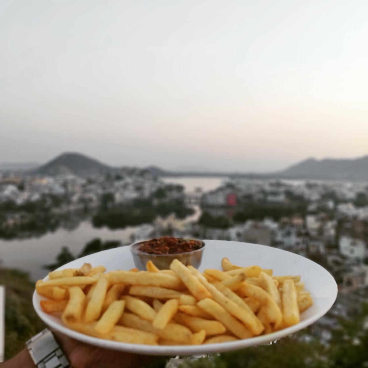 Hotel Kurabar Kothi Udaipur Exterior foto